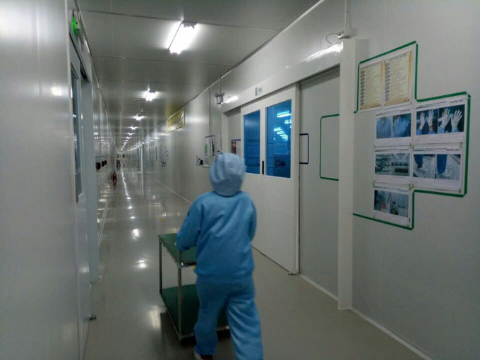 AIRSHOWER CỬA TỰ ĐỘNG